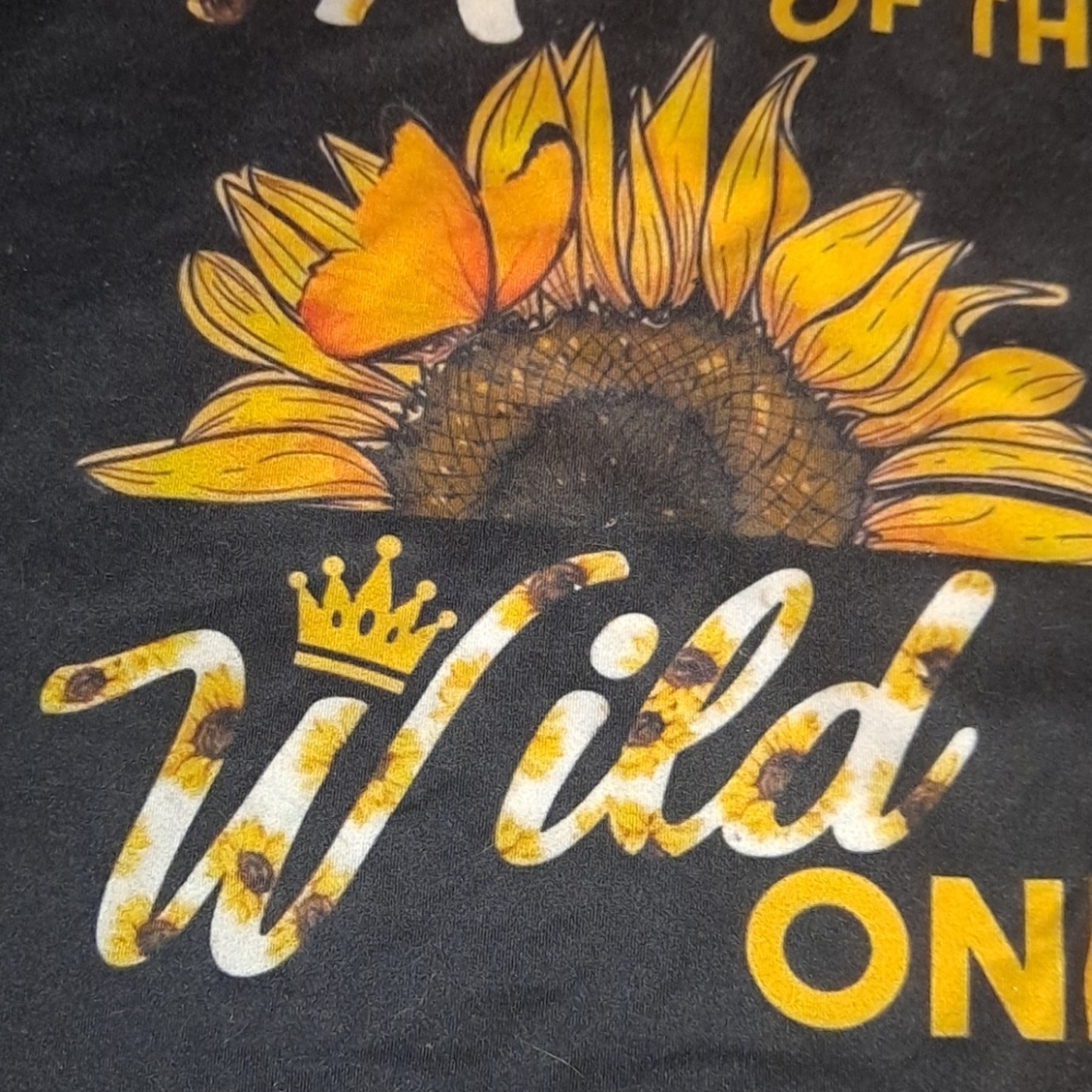 Shirt - Picture 4 of 4